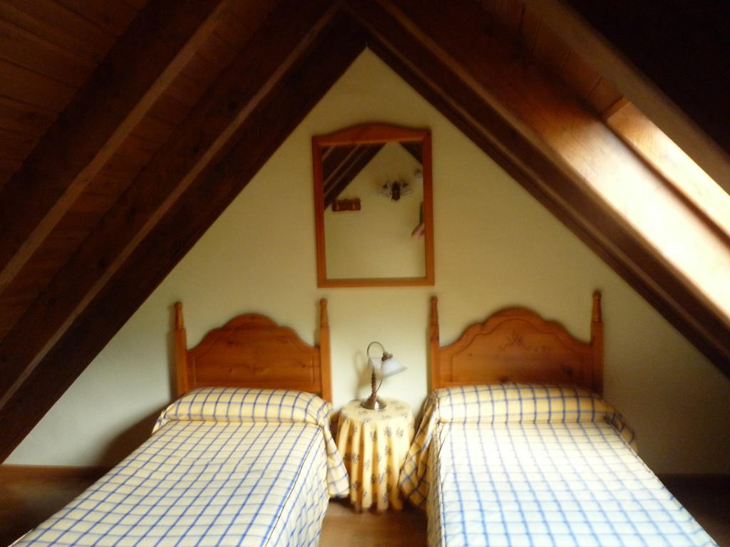 Hotel Casa Es Neres Les Pokoj fotografie