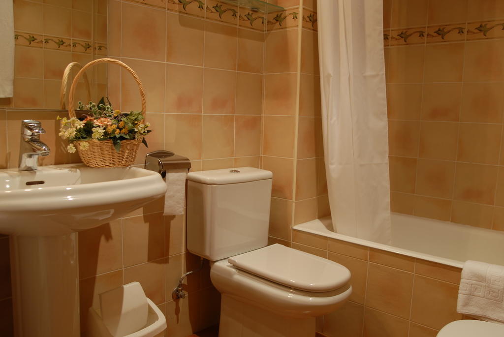 Hotel Casa Es Neres Les Pokoj fotografie